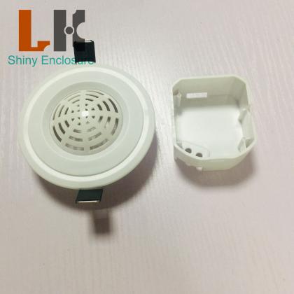 Smoke detector sensor enclosure