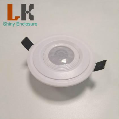 Smoke detector sensor enclosure